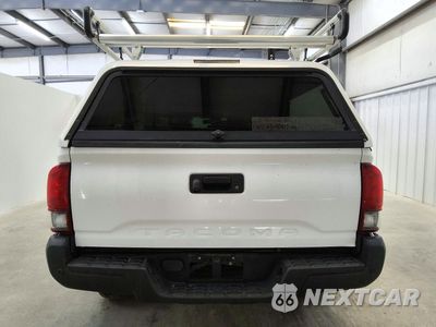 Zdjęcie 6 z 12 samochodu: 2022 TOYOTA TACOMA SR VIN:3TYRX5GN6NT061105 - miniatura