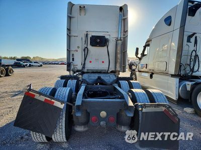 Zdjęcie 6 z 12 samochodu: 2007 FREIGHTLINER SEMI TRUCK VIN:1FUJBBCK57LV80273 - miniatura