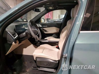Zdjęcie 7 z 14 samochodu: 2025 BMW X1 XDRIVE28I VIN:WBX73EF04S5300773 - miniatura