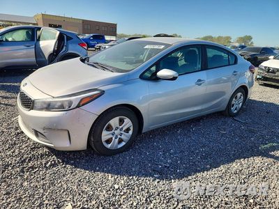2017 KIA FORTE LX 3KPFK4A72HE045404 - główne zdjęcie licytacji z USA - miniatura