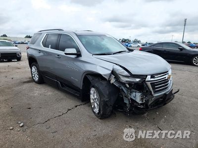 Czwarte zdjęcie samochodu z boku: 2023 CHEVROLET TRAVERSE LT VIN:1GNERHKW6PJ169608 - miniatura