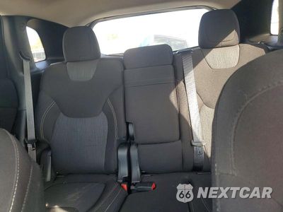 Zdjęcie 10 z 13 samochodu: 2015 JEEP CHEROKEE LATITUDE VIN:1C4PJLCS0FW585145 - miniatura