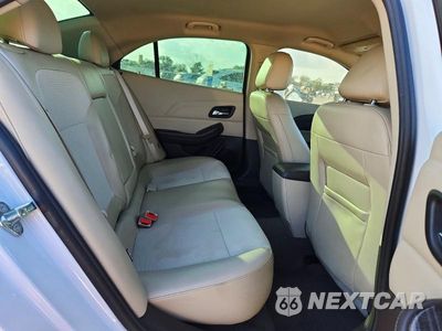 Zdjęcie 10 z 12 samochodu: 2016 CHEVROLET MALIBU LIMITED LT VIN:1G11C5SA0GF127068 - miniatura