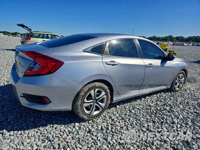 Trzecie zdjęcie samochodu z tyłu: 2018 HONDA CIVIC LX VIN:19XFC2F54JE021586 - miniatura