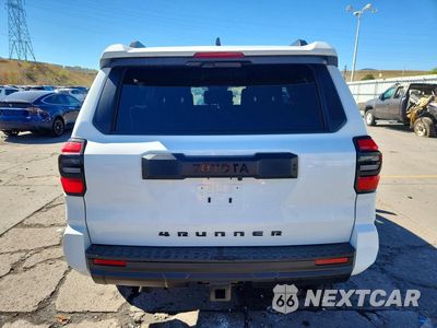 Zdjęcie 6 z 14 samochodu: 2026 TOYOTA 4RUNNER SR5 VIN:JTEVA5BR1T5124793 - miniatura
