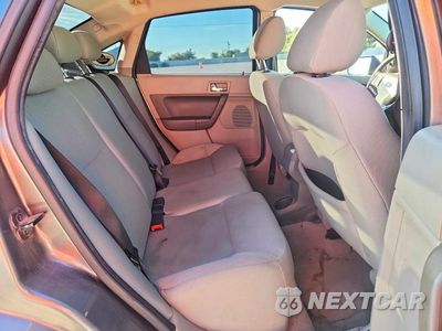 Zdjęcie 10 z 12 samochodu: 2011 FORD FOCUS SES VIN:1FAHP3GN5BW179398 - miniatura