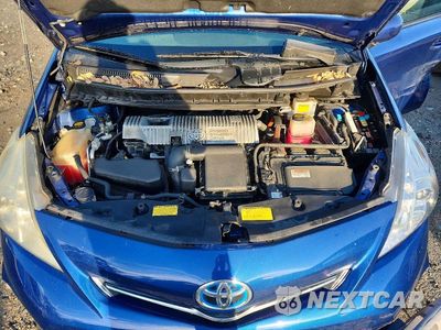 Zdjęcie 11 z 12 samochodu: 2013 TOYOTA PRIUS V TWO VIN:JTDZN3EU0D3266015 - miniatura