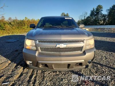 Piąte zdjęcie samochodu w środku: 2008 CHEVROLET TAHOE K1500 VIN:1GNFK13088R111416 - miniatura