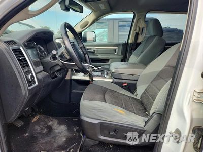Zdjęcie 7 z 12 samochodu: 2013 RAM 1500 SLT VIN:1C6RR7LT0DS547962 - miniatura