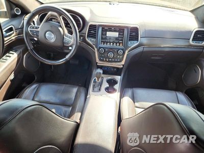 Zdjęcie 8 z 13 samochodu: 2017 JEEP GRAND CHEROKEE SUMMIT VIN:1C4RJFJGXHC803797 - miniatura