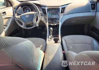 Zdjęcie 8 z 12 samochodu: 2011 HYUNDAI SONATA SE VIN:5NPEC4AC3BH152440 - miniatura