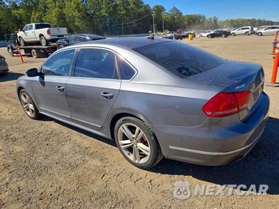 Drugie zdjęcie samochodu z przodu: 2015 VOLKSWAGEN PASSAT SEL VIN:1VWCT7A31FC027251 - miniatura