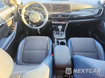Zdjęcie 8 z 12 samochodu: 2025 KIA SELTOS S VIN:KNDEUCAA0S7726860 - miniatura