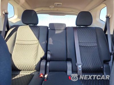 Zdjęcie 10 z 14 samochodu: 2018 NISSAN ROGUE SV VIN:KNMAT2MV4JP582741 - miniatura