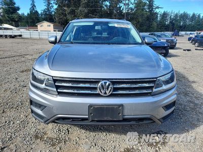 Piąte zdjęcie samochodu w środku: 2020 VOLKSWAGEN TIGUAN S VIN:3VV0B7AX4LM057867 - miniatura