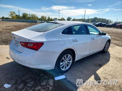 Trzecie zdjęcie samochodu z tyłu: 2018 CHEVROLET MALIBU LT VIN:1G1ZD5ST3JF246080 - miniatura