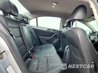 Zdjęcie 10 z 12 samochodu: 2013 VOLKSWAGEN JETTA SE VIN:3VWDP7AJXDM405733 - miniatura