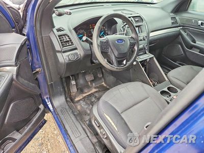 Zdjęcie 8 z 13 samochodu: 2019 FORD EXPLORER POLICE INTERCEPTOR VIN:1FM5K8AR6KGA78963 - miniatura