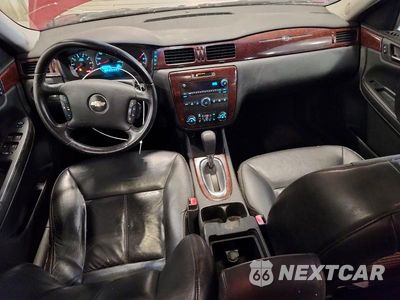 Zdjęcie 8 z 12 samochodu: 2009 CHEVROLET IMPALA LTZ VIN:2G1WU57MX91109791 - miniatura