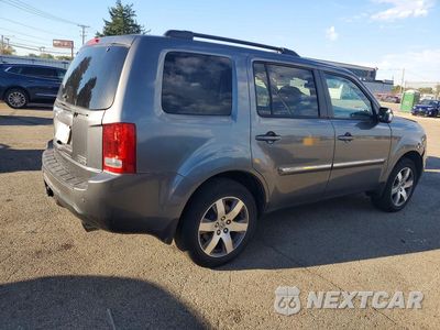 Trzecie zdjęcie samochodu z tyłu: 2013 HONDA PILOT TOURING VIN:5FNYF4H90DB033034 - miniatura