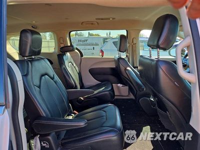 Zdjęcie 11 z 14 samochodu: 2020 CHRYSLER VOYAGER LXI VIN:2C4RC1DG4LR216620 - miniatura