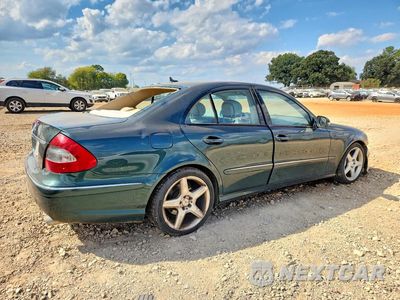 Trzecie zdjęcie samochodu z tyłu: 2009 MERCEDES-BENZ E 350 VIN:WDBUF56X39B373390 - miniatura