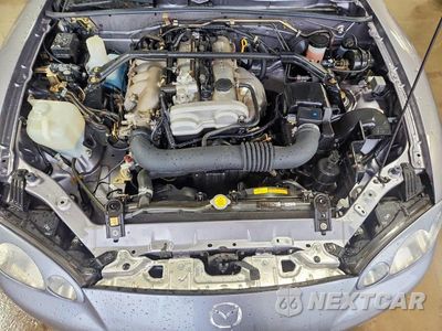 Zdjęcie 11 z 12 samochodu: 2003 MAZDA MX-5 MIATA BASE VIN:JM1NB353430305705 - miniatura