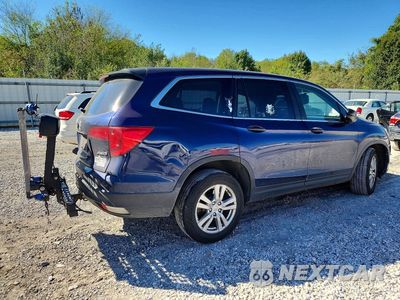 Trzecie zdjęcie samochodu z tyłu: 2018 HONDA PILOT LX VIN:5FNYF6H18JB027404 - miniatura