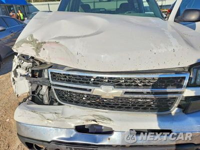 Zdjęcie 11 z 12 samochodu: 2006 CHEVROLET SILVERADO C1500 VIN:2GCEC13T161172110 - miniatura
