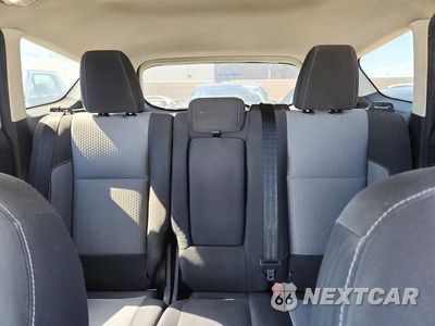 Zdjęcie 10 z 13 samochodu: 2018 FORD ESCAPE SE VIN:1FMCU0GD2JUB15795 - miniatura
