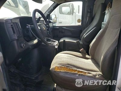 Zdjęcie 7 z 13 samochodu: 2012 CHEVROLET EXPRESS G3500 VIN:1GCZGTBA8C1115504 - miniatura
