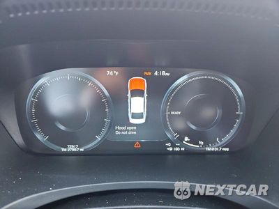 Zdjęcie 9 z 12 samochodu: 2018 VOLVO S90 T8 INSCRIPTION VIN:LVYBC0AL4JP027518 - miniatura