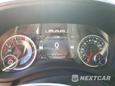 Zdjęcie 9 z 12 samochodu: 2024 RAM 2500 LARAMIE VIN:3C6UR5FL3RG292278 - miniatura