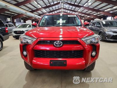 Piąte zdjęcie samochodu w środku: 2019 TOYOTA 4RUNNER SR5 PREMIUM VIN:JTEBU5JR6K5665543 - miniatura