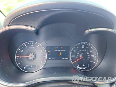 Zdjęcie 9 z 12 samochodu: 2018 KIA FORTE S VIN:3KPFL4A76JE200409 - miniatura