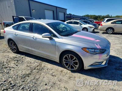 Czwarte zdjęcie samochodu z boku: 2017 FORD FUSION SE HYBRID VIN:3FA6P0LU6HR382329 - miniatura