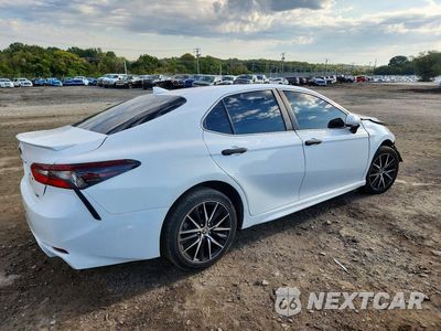 Trzecie zdjęcie samochodu z tyłu: 2021 TOYOTA CAMRY SE VIN:4T1G11AK7MU463975 - miniatura