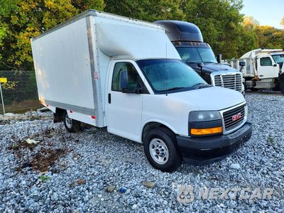 Czwarte zdjęcie samochodu z boku: 2018 GMC SAVANA CUT VIN:1GD07RFP8J1223642 - miniatura