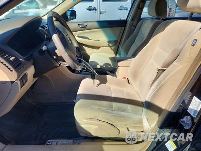 Zdjęcie 7 z 12 samochodu: 2007 HONDA ACCORD SE VIN:1HGCM66407A054774 - miniatura