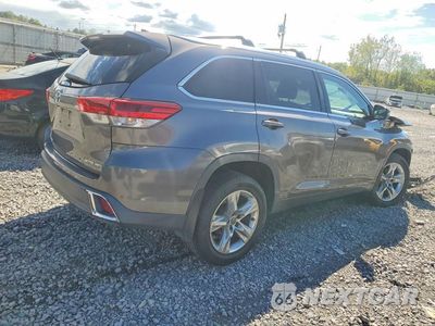 Trzecie zdjęcie samochodu z tyłu: 2018 TOYOTA HIGHLANDER LIMITED VIN:5TDDZRFH0JS808226 - miniatura