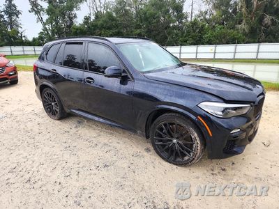 Czwarte zdjęcie samochodu z boku: 2021 BMW X5 M50I VIN:5UXJU4C05M9F12366 - miniatura