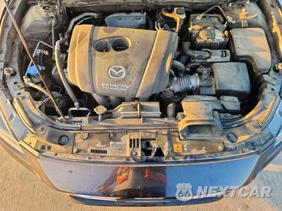 Zdjęcie 11 z 12 samochodu: 2018 MAZDA 3 SPORT VIN:3MZBN1U72JM171576 - miniatura