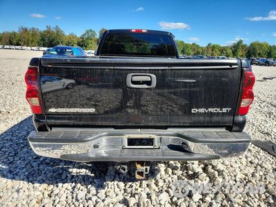 Zdjęcie 6 z 13 samochodu: 2004 CHEVROLET SILVERADO K2500 HEAVY DUTY VIN:1GCHK29144E136483 - miniatura