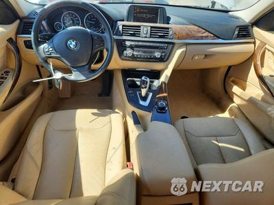 Zdjęcie 8 z 12 samochodu: 2013 BMW 328 I VIN:WBA3A5G56DNP21468 - miniatura