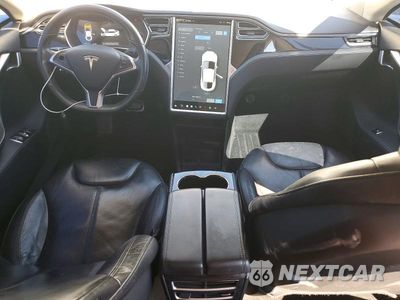 Zdjęcie 8 z 13 samochodu: 2014 TESLA MODEL S VIN:5YJSA1S10EFP64859 - miniatura
