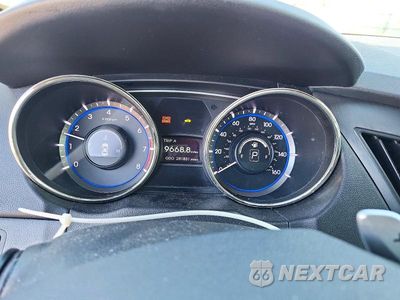 Zdjęcie 9 z 12 samochodu: 2012 HYUNDAI SONATA SE 2.0T VIN:5NPEC4AB1CH330175 - miniatura