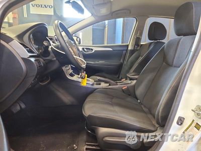 Zdjęcie 7 z 12 samochodu: 2015 NISSAN SENTRA S VIN:3N1AB7APXFY365452 - miniatura