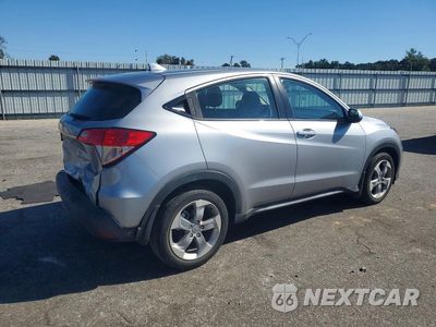 Trzecie zdjęcie samochodu z tyłu: 2022 HONDA HR-V LX VIN:3CZRU5H30NM703636 - miniatura