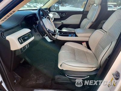 Zdjęcie 7 z 13 samochodu: 2020 LINCOLN AVIATOR BLACK LABEL VIN:5LM5J9XC4LGL34298 - miniatura