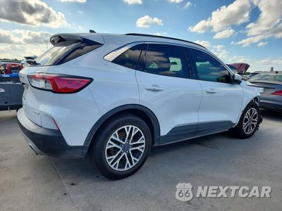 Trzecie zdjęcie samochodu z tyłu: 2020 FORD ESCAPE SEL VIN:1FMCU0H68LUB30269 - miniatura